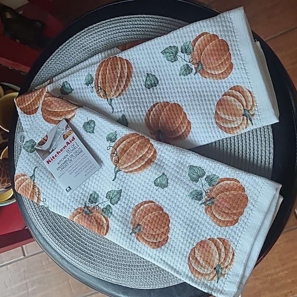 KitchenAid Towels